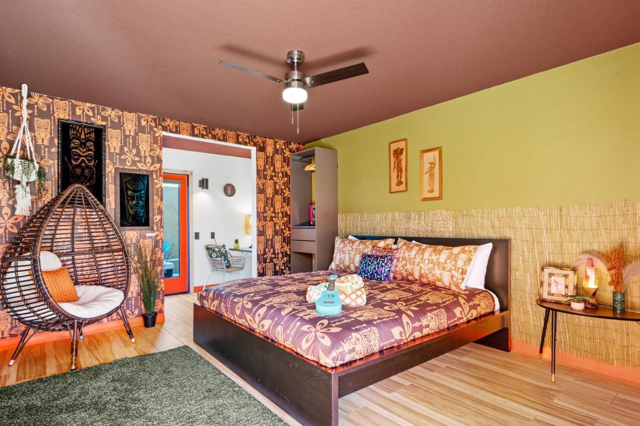 Hotel Tiki